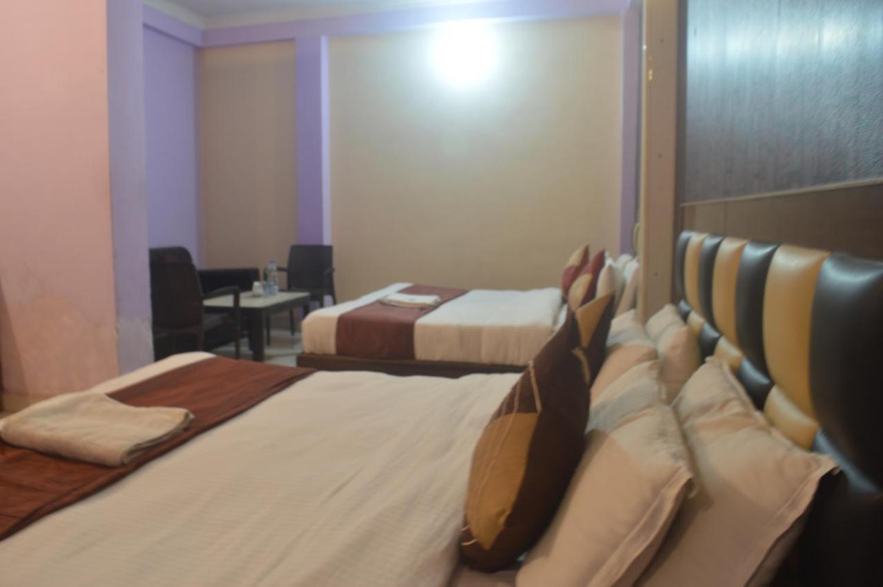 Hotel Apsara , By Soank Hospitality ハリドワール エクステリア 写真