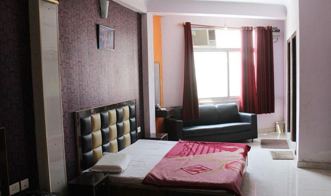 Hotel Apsara , By Soank Hospitality ハリドワール エクステリア 写真